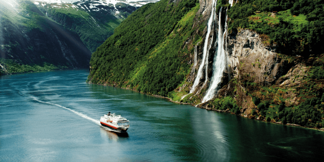 hurtigruten classic round voyage reviews